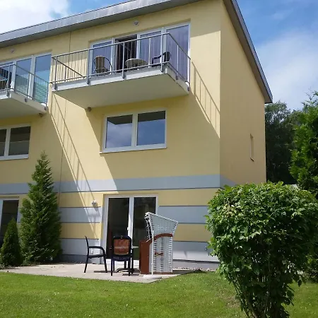 Apartment Mit Terrasse *