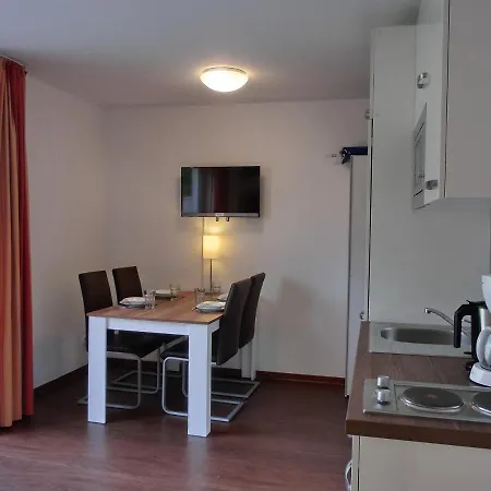 Mit Terrasse Apartman Gelbensande